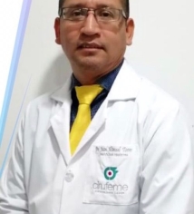 Dr.Juan Manuel Tovar Huamani
